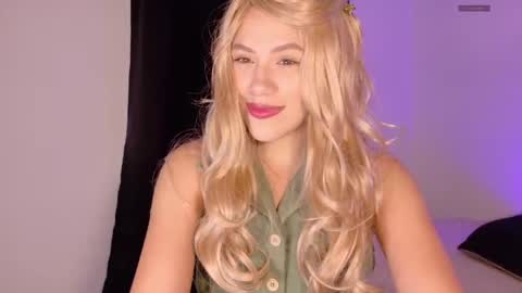 silavna249 online show from April 14, 2026, 8:15 pm