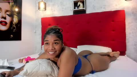 Snapshot of silvannafit chatting on February 12, 2025, 8:07 pm Silvana Fit  online show from February 12, 2025, 8:07 pm