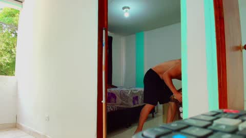 silavno online show from December 4, 2024, 2:04 pm