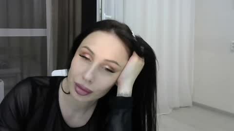 silver_still online show from April 13, 2026, 2:33 pm