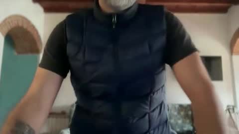 silverbeard81 online show from November 26, 2025, 11:55 am