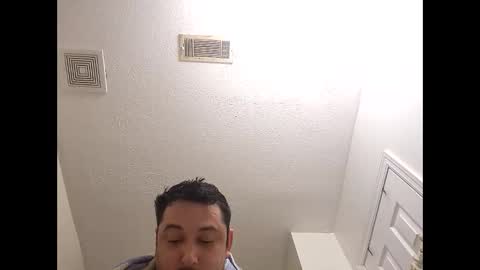 Snapshot of silverfox706 chatting on December 13, 2024, 5:05 am Jay Silverfox706 online show from December 13, 2024, 5:05 am