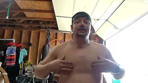 Snapshot of silverfox706 chatting on March 1, 2025, 8:42 pm Jay Silverfox706 online show from March 1, 2025, 8:42 pm