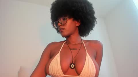 silverosequeen online show from March 16, 2026, 2:21 pm