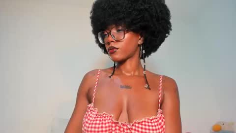 silverosequeen online show from April 11, 2026, 6:40 am