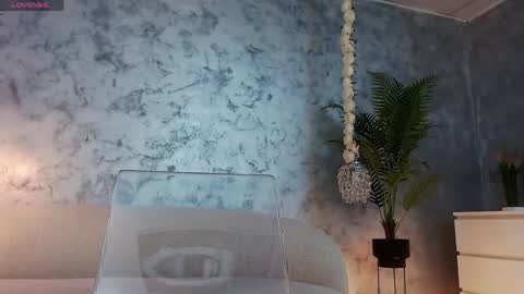 Silvia online show from March 7, 2026, 8:11 am