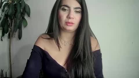 Snapshot of silviecollins chatting on January 30, 2025, 2:16 am Silvie online show from January 30, 2025, 2:16 am