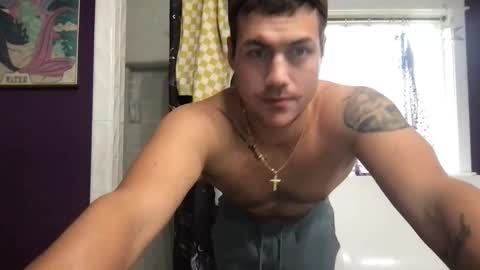 Snapshot of simi136 chatting on January 7, 2026, 4:53 pm simi136 online show from January 7, 2026, 4:53 pm