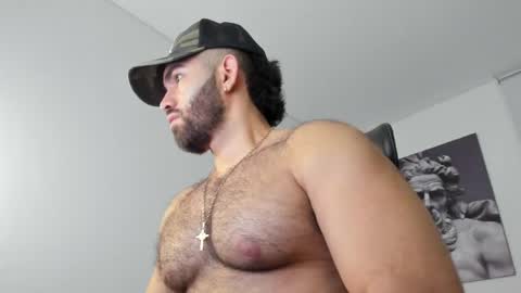 Snapshot of simon_leon01 chatting on May 16, 2026, 2:19 am simon_leon01 online show from May 16, 2026, 2:19 am