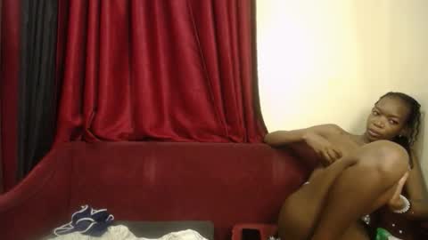 Snapshot of sin_doll chatting on February 25, 2026, 8:07 pm Elsie online show from February 25, 2026, 8:07 pm