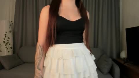 Aurora online show from September 30, 2025, 3:39 pm