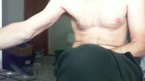 Snapshot of sincity98 chatting on May 16, 2026, 6:43 am sinner online show from May 16, 2026, 6:43 am