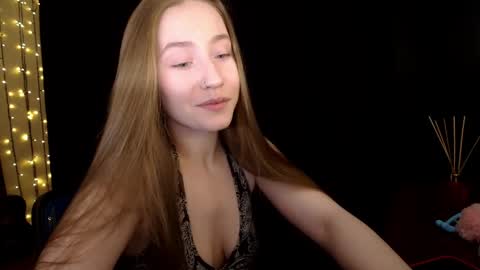 Sindi online show from April 28, 2026, 7:19 pm