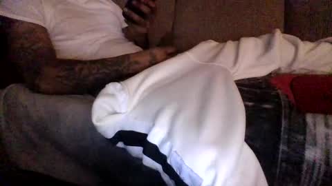 Snapshot of sinful365 chatting on February 18, 2026, 4:52 am sinful365 online show from February 18, 2026, 4:52 am