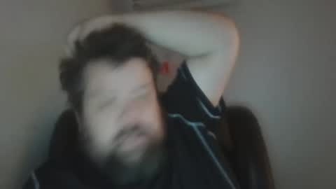 Snapshot of singledude_69 chatting on December 18, 2024, 12:07 pm SingleDude 69 online show from December 18, 2024, 12:07 pm