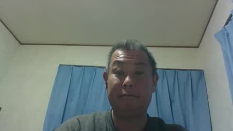 sinta1218 online show from May 1, 2026, 12:10 pm