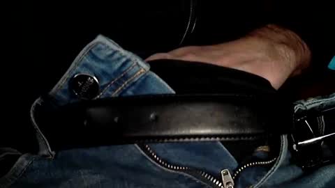 Snapshot of sinthesi chatting on December 30, 2024, 6:42 am Alex online show from December 30, 2024, 6:42 am