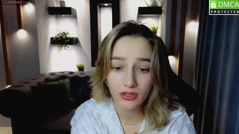 Sinty Noria online show from March 2, 2025, 5:33 am