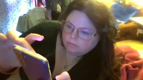 Siofra online show from April 5, 2026, 6:16 pm