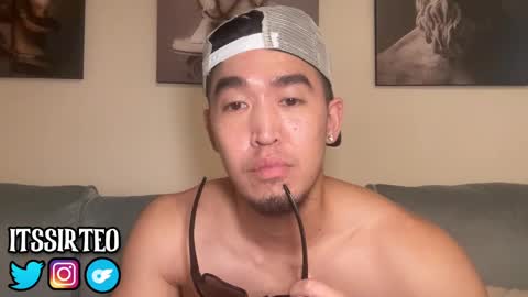 Snapshot of sir_teo chatting on February 27, 2025, 11:59 pm SIR TEO online show from February 27, 2025, 11:59 pm