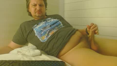 SirChrisx9 online show from December 3, 2025, 10:13 am