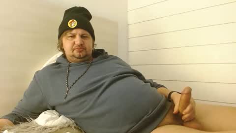 SirChrisx9 online show from December 17, 2025, 1:28 pm