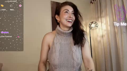 Snapshot of siren_indira_ chatting on May 15, 2026, 7:10 pm siren indira online show from May 15, 2026, 7:10 pm