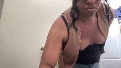Sissyblkgoddess online show from February 19, 2026, 3:02 am