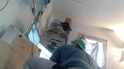 RESPONDS WELL TO ... online show from October 18, 2025, 12:35 am