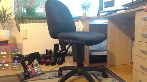 SissyLunaTS online show from January 27, 2025, 8:40 am