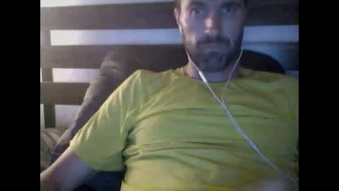 Snapshot of six2midnight312 chatting on October 6, 2025, 5:49 am six2midnight312 online show from October 6, 2025, 5:49 am