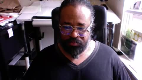 Snapshot of siyah_sakal chatting on January 1, 2025, 6:16 pm siyah_sakal online show from January 1, 2025, 6:16 pm