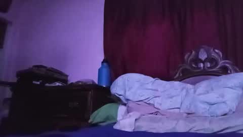 sizzzlencock online show from October 31, 2025, 9:21 am