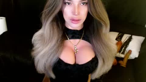 Snapshot of sizzling_cassie130 chatting on June 30, 2026, 2:34 am Cassie online show from June 30, 2026, 2:34 am