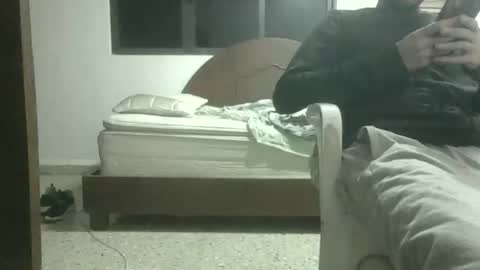 Snapshot of skanky_little_dolls chatting on November 29, 2025, 6:16 am skanky_little_dolls online show from November 29, 2025, 6:16 am