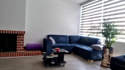 Skanor  online show from December 31, 2024, 6:46 pm