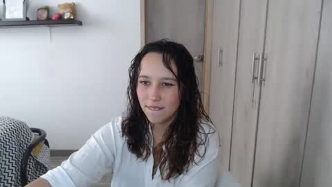 Alice online show from December 9, 2024, 6:46 pm