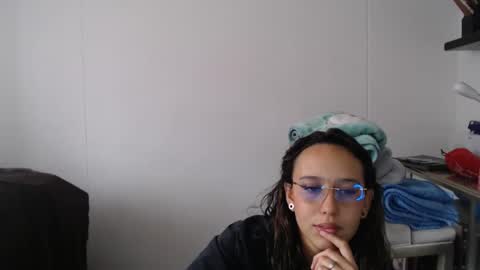 Alice online show from February 18, 2025, 7:09 pm