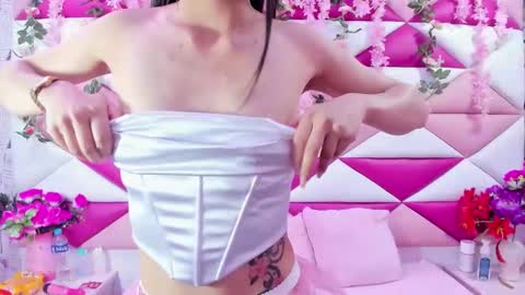 Snapshot of skarlet_skye chatting on March 21, 2026, 7:39 pm Skarlet online show from March 21, 2026, 7:39 pm