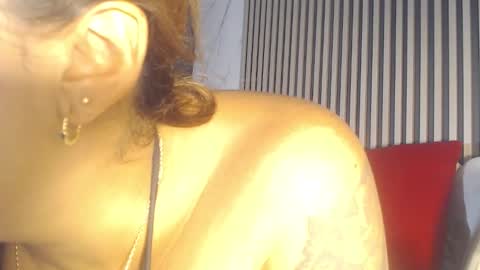 Skarleth villa online show from November 6, 2025, 1:06 am