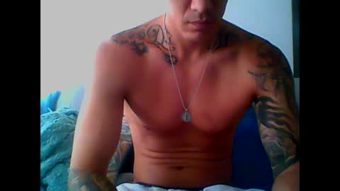 Snapshot of skater19xxx chatting on January 20, 2025, 6:21 pm miguel online show from January 20, 2025, 6:21 pm