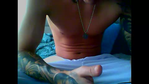 Snapshot of skater19xxx chatting on February 26, 2025, 6:43 pm miguel online show from February 26, 2025, 6:43 pm