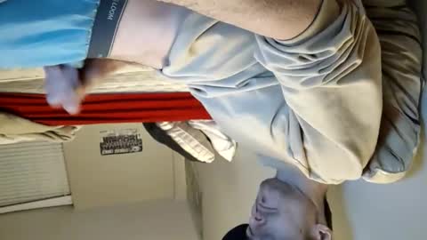 skaterpunk_92 online show from December 17, 2025, 10:54 am