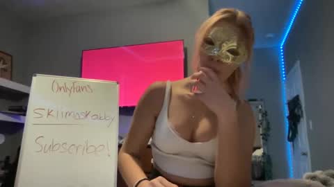 Snapshot of skiimaskabby chatting on December 2, 2024, 2:53 am skiimaskabby online show from December 2, 2024, 2:53 am