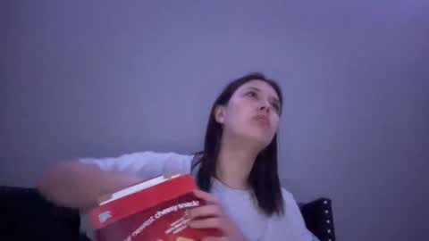 Snapshot of skiimaskabby chatting on February 27, 2025, 6:07 am skiimaskabby online show from February 27, 2025, 6:07 am