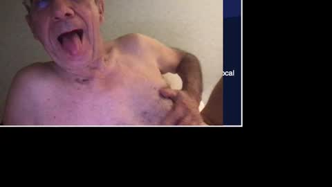 Snapshot of skima48 chatting on December 19, 2024, 8:13 am skima48 online show from December 19, 2024, 8:13 am