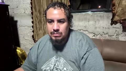 Snapshot of skinhell chatting on March 2, 2026, 1:30 am Elias online show from March 2, 2026, 1:30 am