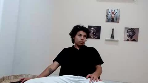 Snapshot of skinny18sexy chatting on March 16, 2026, 2:28 am skinny online show from March 16, 2026, 2:28 am