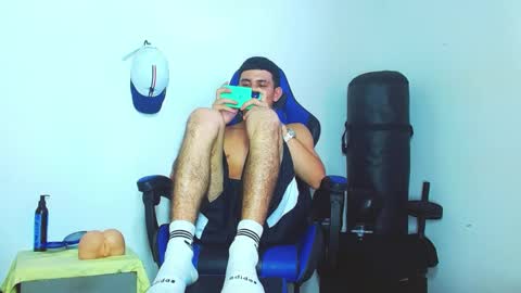 skinny marked online show from January 22, 2025, 6:20 pm