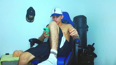 skinny marked online show from January 24, 2025, 3:32 am